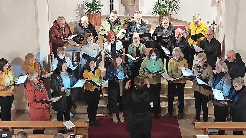 Der Sängerkranz Reichenbach beim Auftritt. Der Sängerkranz Reichenbach beim Auftritt.