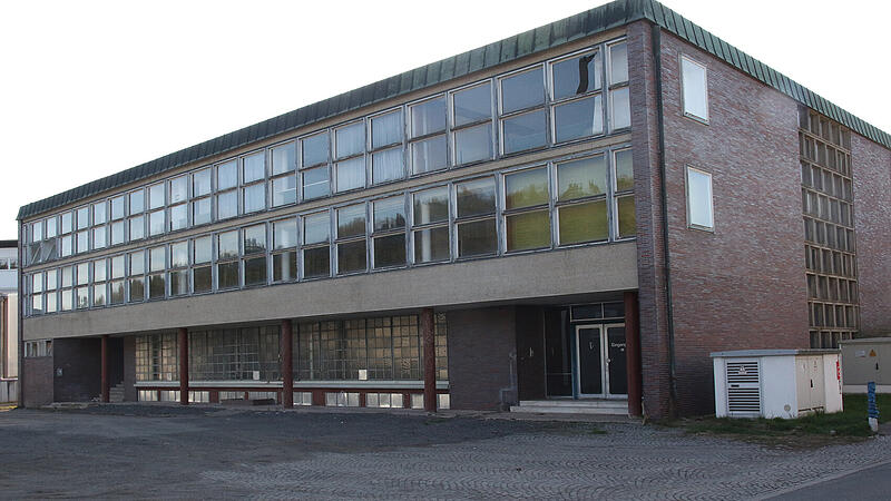 Was wird aus dem Albrechtgeb&auml;ude im Herzen von Weitramsdorf?