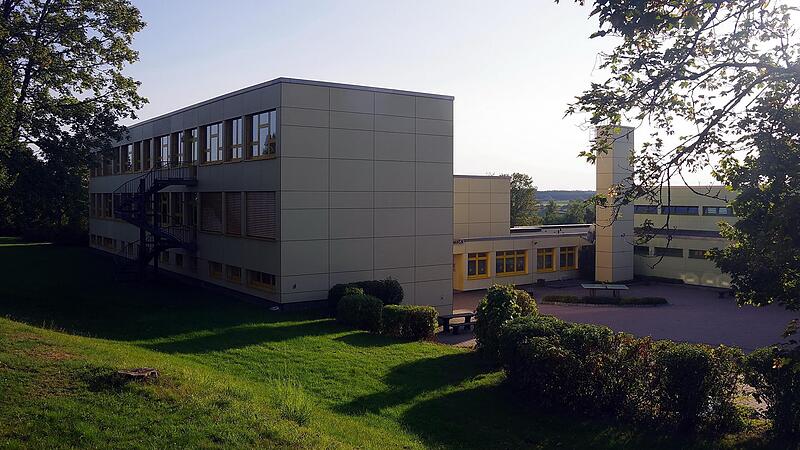 Die Nachmittagsbetreuung an der Arnika-Grundschule Teuschnitz boomt. Die „Nachmittags-Kinder“ erhalten nun mehr Platz. Die Nachmittagsbetreuung an der Arnika-Grundschule Teuschnitz boomt. Die „Nachmittags-Kinder“ erhalten nun mehr Platz.