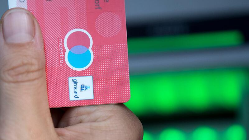 Die Sparkasse Erlangen-H&ouml;chstadt-Herzogenaurach hat ihre Kunden wegen einiger &Auml;nderungen angeschrieben.