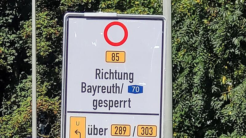 Nach den Umleitungsschildern müssen sich Verkehrsteilnehmer bald nicht mehr richten. Nach den Umleitungsschildern müssen sich Verkehrsteilnehmer bald nicht mehr richten.