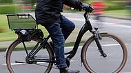 Die Kulmbacher Polizei lädt vor allem Radfahrer im fortgeschrittenen Alter zum Infostand ein.