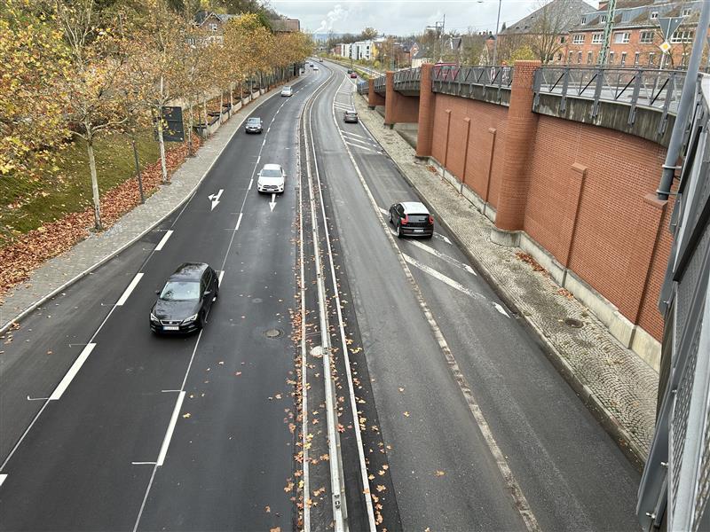 Blick auf die Coburger Stadtautobahn von der Frankenbrücke