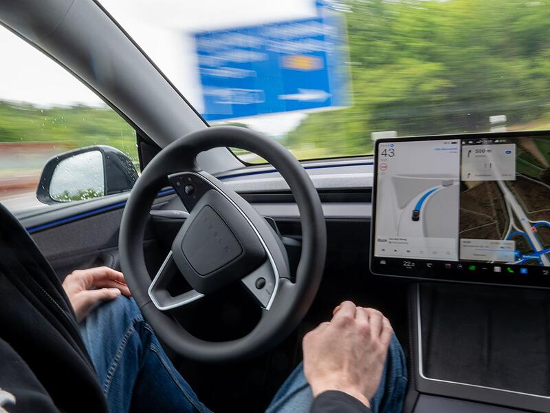 Teslas Fahrassistenzsystem Teslas Fahrassistenzsystem