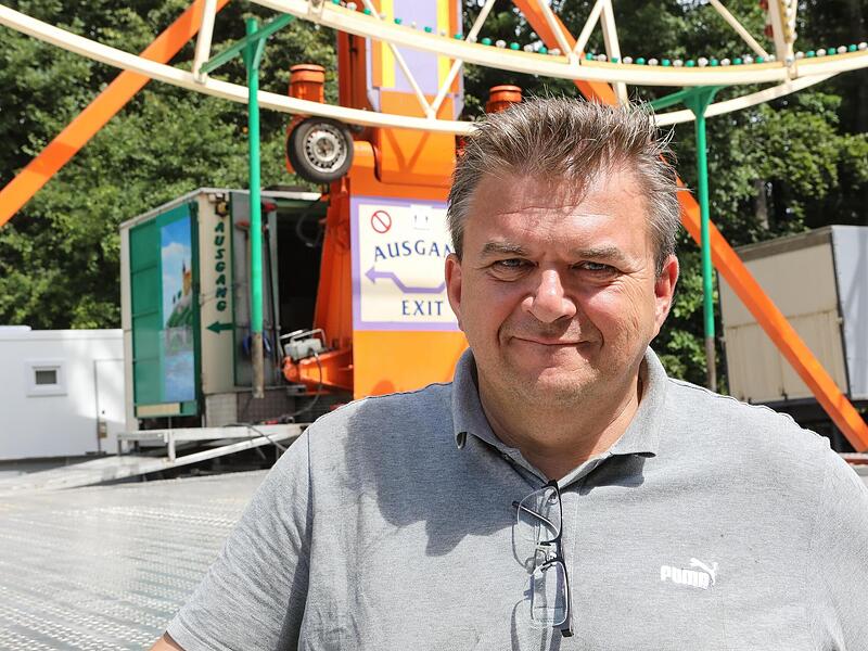 Michael Drliczek betreibt das Riesenrad seit 1999, doch im Familienbesitz ist es bereits seit 1986.Forchheim & Fr&auml;nkische Schweiz