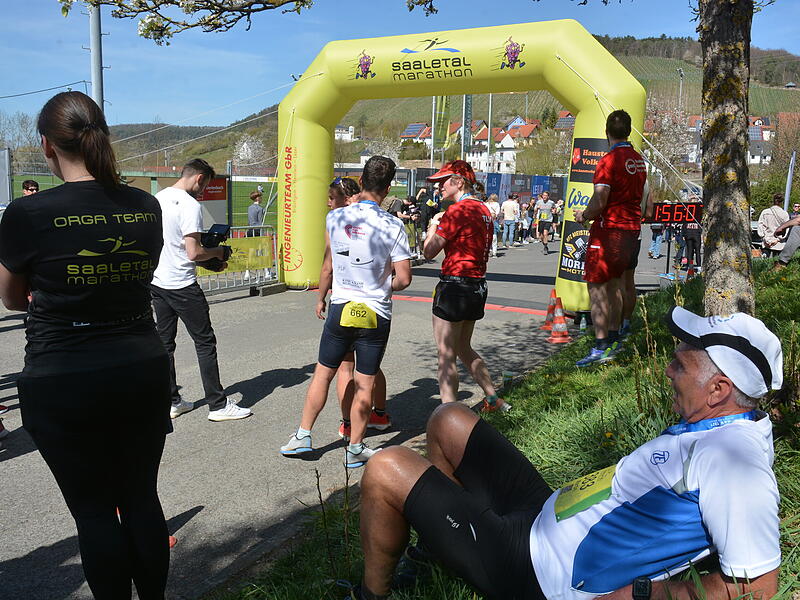 Bilderstrecke vom Saaletal-Marathon in RamsthalSaaletal-Marathon in Ramsthal