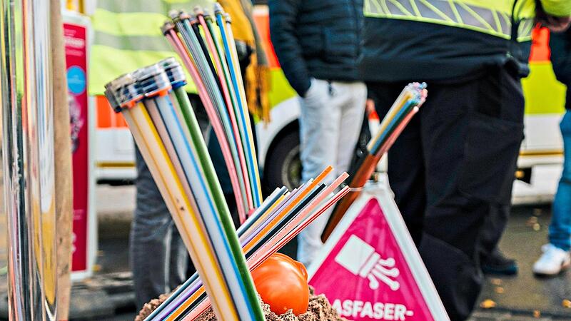 Die Bauarbeiten f&uuml;r Glasfaser in Bad Kissingen laufen seit Oktober 2025. Ben Kiesel