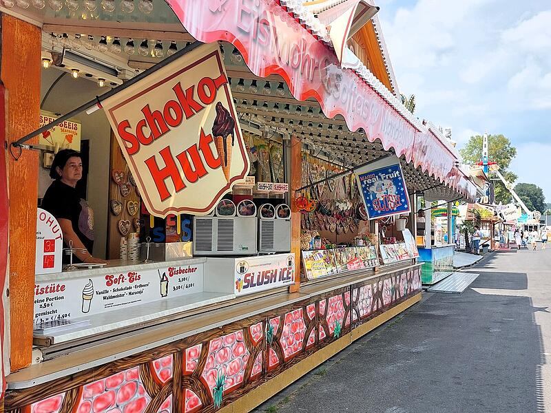 S&uuml;&szlig; und lecker.Kulinarischer Rundgang auf dem Kronacher Freischie&szlig;en