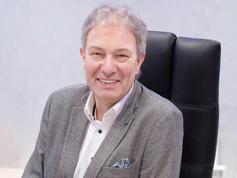 Landrat Klaus L&ouml;ffler