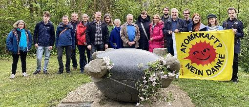 An der Tschernobyl-Schildkröte haben sich die Atomkraft-Gegner getroffen.
