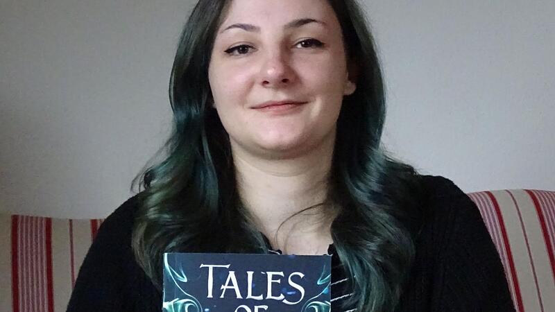 Stolz pr&auml;sentiert die aus Nordhalben stammende Autorin Miriam Weidauer den ersten Band ihrer Fantasy-Trilogie &bdquo;Tales of Toria&ldquo;, der den Titel &bdquo;Der K&ouml;nig der Sternenstadt&ldquo; tr&auml;gt.