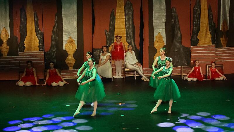 Szene aus der Ballettvorführung.