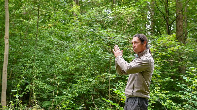 Matthias Kraft erklärt, worauf es ankommt, wenn man einen Wald kaufen möchte.Forchheim & Fränkische Schweiz