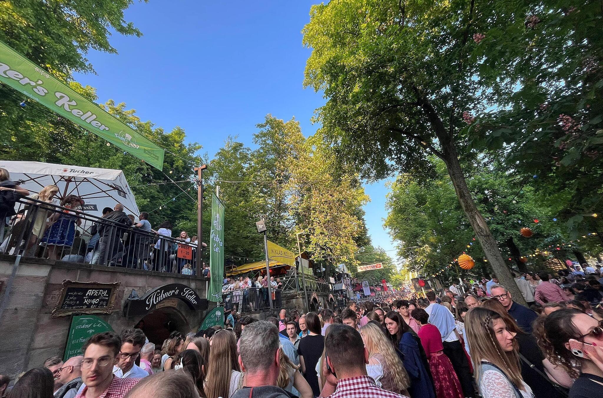 Verantwortliche ziehen erfreuliche Bilanz der Erlanger Bergkirchweih 2023