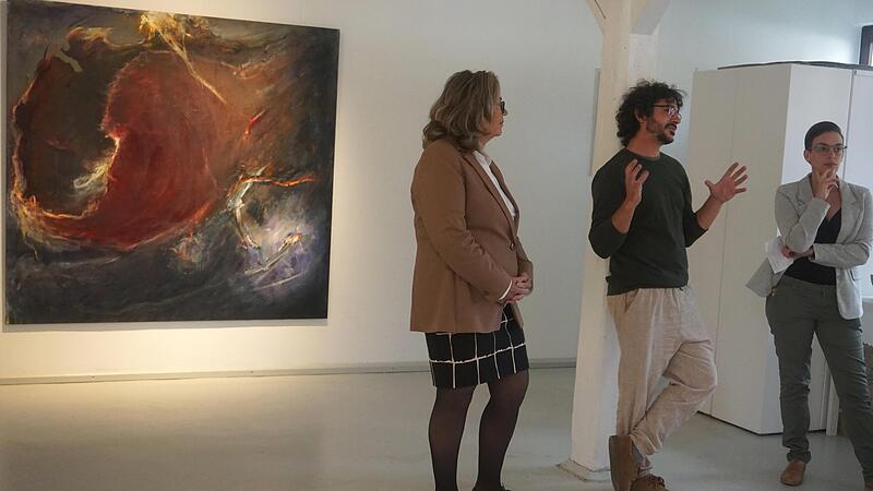 Brigitte Graf-Nekola, Johannes Felder und Marina Pilhofer bei der Ausstellungser&ouml;ffnung in Herzogenaurach