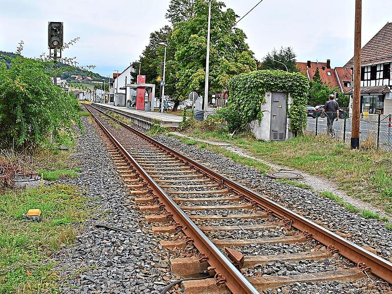 Am Igensdorfer Bahnhof sollen Abstellplätze für Fahrräder entstehen. Auch dies wäre eine Maßnahme im Zuge einer Modernisierung. Am Igensdorfer Bahnhof sollen Abstellplätze für Fahrräder entstehen. Auch dies wäre eine Maßnahme im Zuge einer Modernisierung.
