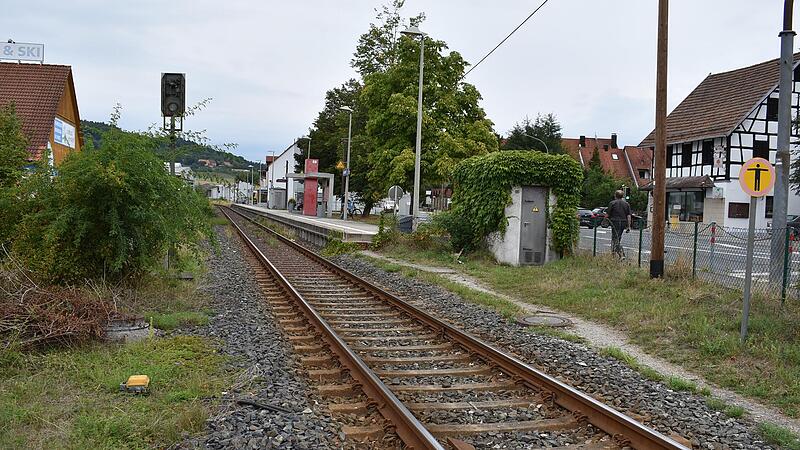 Am Igensdorfer Bahnhof sollen Abstellpl&auml;tze f&uuml;r Fahrr&auml;der entstehen. Auch dies w&auml;re eine Ma&szlig;nahme im Zuge einer Modernisierung. Petra Malbrich