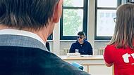 Das Gericht hatte den 22-J&auml;hrigen am 26. Mai zu einer Haftstrafe von zweieinhalb Jahren wegen versuchter schwerer Brandstiftung und gemeinsch&auml;dlicher Sachbesch&auml;digung verurteilt. Am 7. Juni hat er Berufung eingelegt.Forchheim & Fr&auml;nkische Schweiz