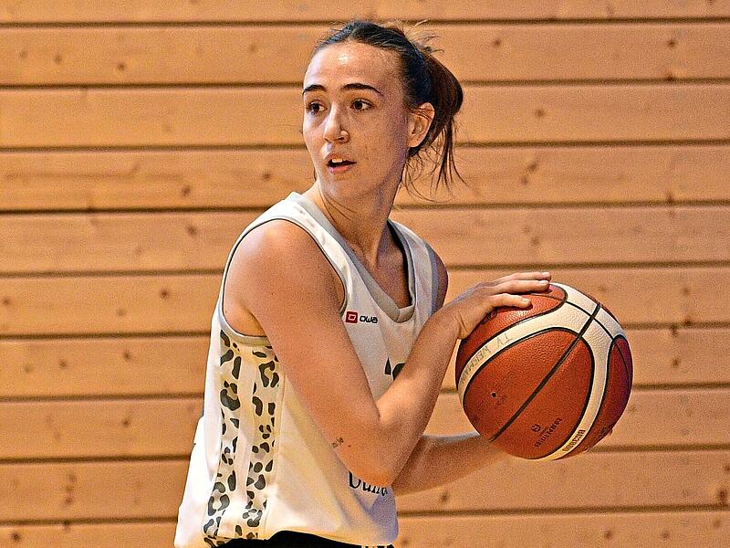 Winkler sorgte für 31 Punkte Überragte beim 60:38-Auswärtssieg der Weismainer Frauen in Bamberg: Emma Winkler steuerte insgesamt 31 Punkte zum zweiten Saisonsieg bei.