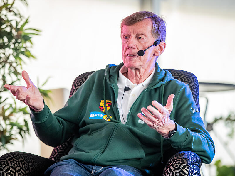 Walter Röhrl besucht die Abenteuer & Allrad Messe am Sonntag, 02.06.24 in Bad Kissingen.Walter Röhrl besucht die Abenteuer & Allrad Messe am Sonntag, 02.06.24 in Bad Kissingen. Walter Röhrl besucht die Abenteuer & Allrad Messe am Sonntag, 02.06.24 in Bad Kissingen.Walter Röhrl besucht die Abenteuer & Allrad Messe am Sonntag, 02.06.24 in Bad Kissingen.