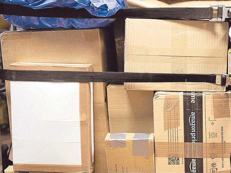 Die EU verbietet H&auml;ndlern k&uuml;nftig, zur&uuml;ckgesendete Kleidung zu entsorgen.