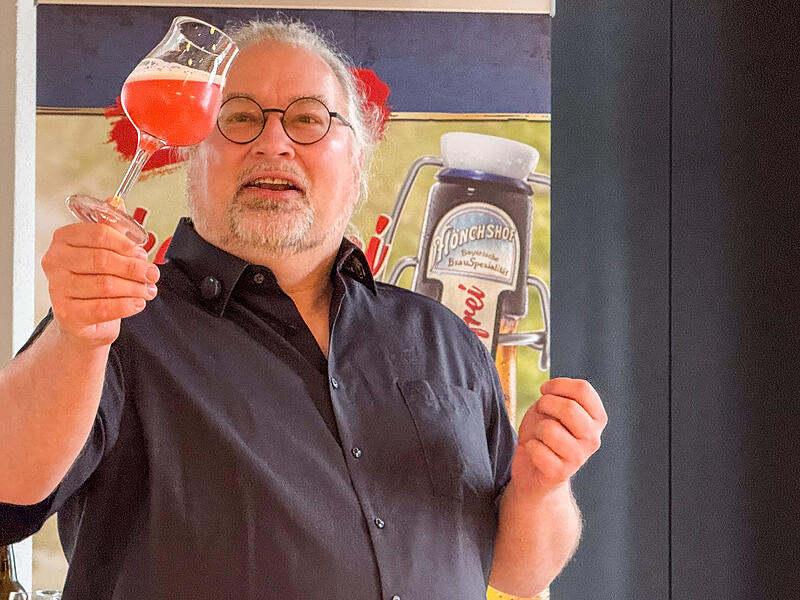 Biersommelier Markus Raupach  erkl&auml;rt, worauf es beim Bier ankommt.
