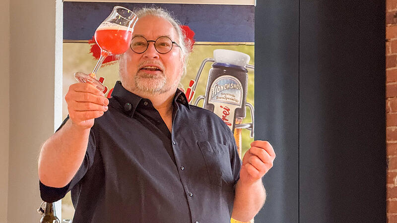 Biersommelier Markus Raupach  erkl&auml;rt, worauf es beim Bier ankommt.