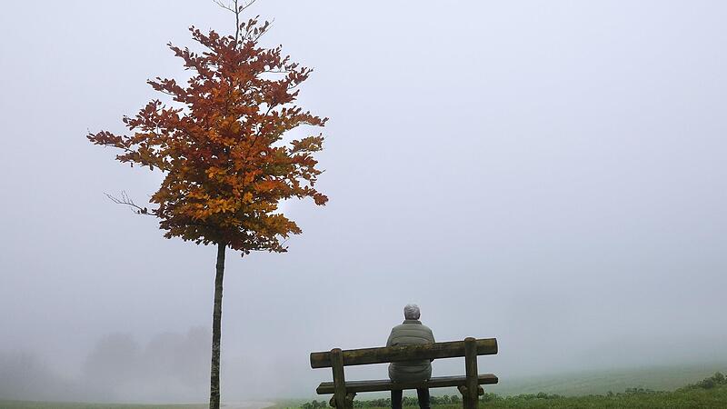 Was hilft gegen Einsamkeit? – Die Initiative „Licht an“ hat Tipps parat. Was hilft gegen Einsamkeit? – Die Initiative „Licht an“ hat Tipps parat.