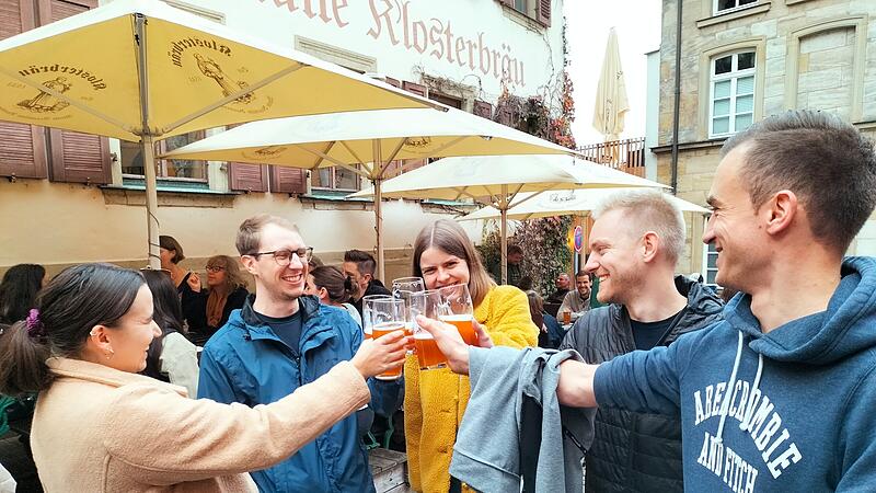 Beim Klosterbräu-Bockbieranstich  herrschte hervorragende Stimmung.