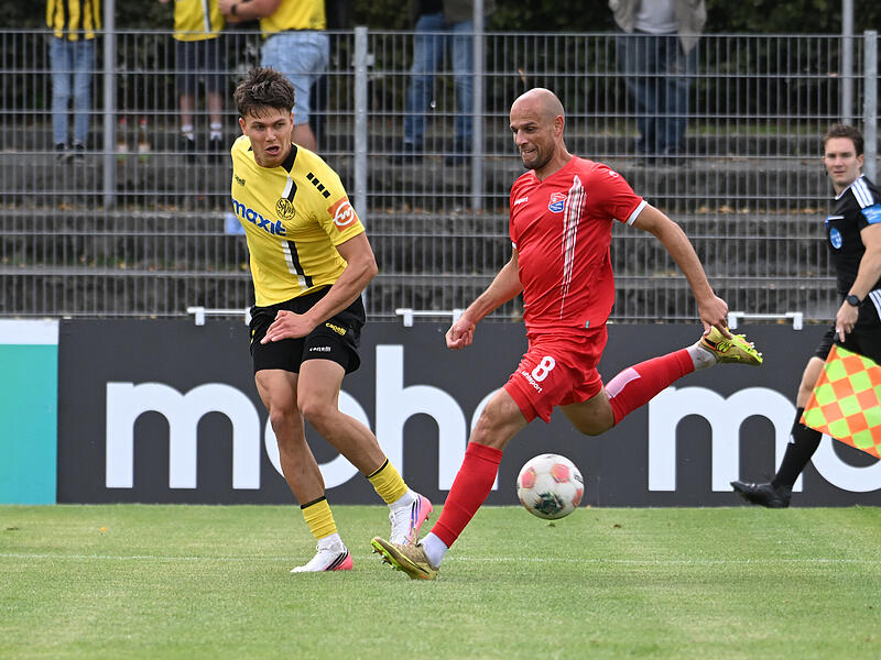 Sport Fußball Saison 2026 / 2027 Regionalliga Bayern 10. Spieltag Samstag 19.09.2026 Spielort Bayreuth Hans-Walter-Wild-Stadion Spielbeginn 14.00 h SpVgg Bayreuth gegen SpVgg Unterhaching Halbzeitergebnis 0:0 Endstand 0:2 Patrick Scheder Manuel Stie Sport Fußball Saison 2026 / 2027 Regionalliga Bayern 10. Spieltag Samstag 19.09.2026 Spielort Bayreuth Hans-Walter-Wild-Stadion Spielbeginn 14.00 h SpVgg Bayreuth gegen SpVgg Unterhaching Halbzeitergebnis 0:0 Endstand 0:2 Patrick Scheder Manuel Stie
