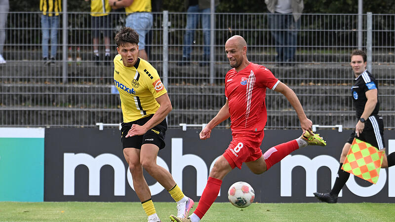 Sport Fu&szlig;ball Saison 2026 / 2027 Regionalliga Bayern  10. Spieltag Samstag 19.09.2026 Spielort Bayreuth Hans-Walter-Wild-Stadion Spielbeginn 14.00 h    SpVgg Bayreuth gegen SpVgg Unterhaching  Halbzeitergebnis 0:0 Endstand 0:2 Patrick Scheder Manuel Stie