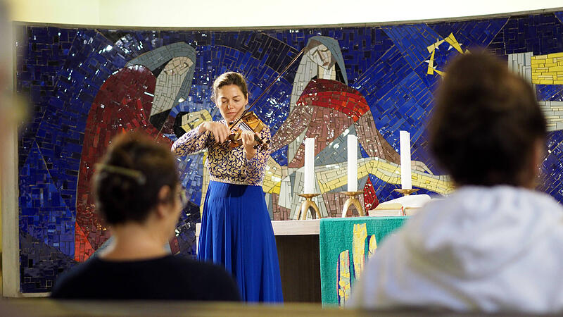 Franziska Strohmayr bei ihrem Auftritt in der Coburger Salvatorkirche.