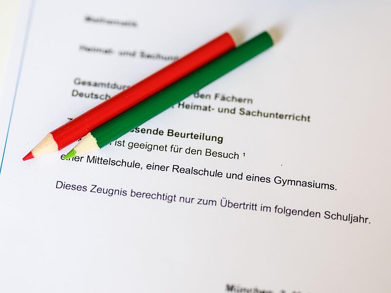 &Uuml;bertrittszeugnisse f&uuml;r Viertkl&auml;ssler