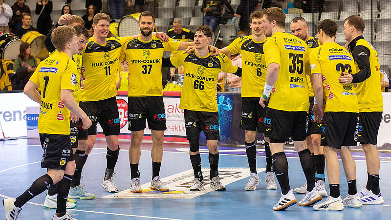 Gute Laune bei den HSC-Profis nach dem Heimsieg &uuml;ber Aue. Gl&uuml;ckt am Freitag in Minden der vierte Sieg in Folge?