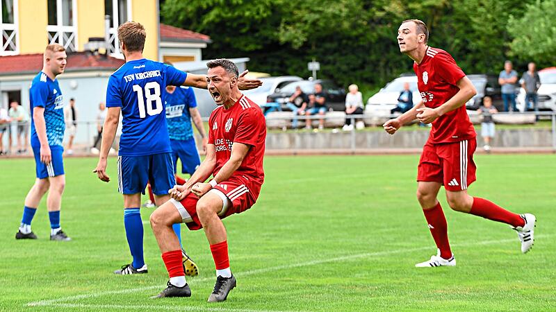 Christian Klug vom FSV Krum jubelt nach seinem Kopfballtreffer im Spiel gegen den TSV Kirchaich.Ryan Evans Christian Klug vom FSV Krum jubelt nach seinem Kopfballtreffer im Spiel gegen den TSV Kirchaich.Ryan Evans