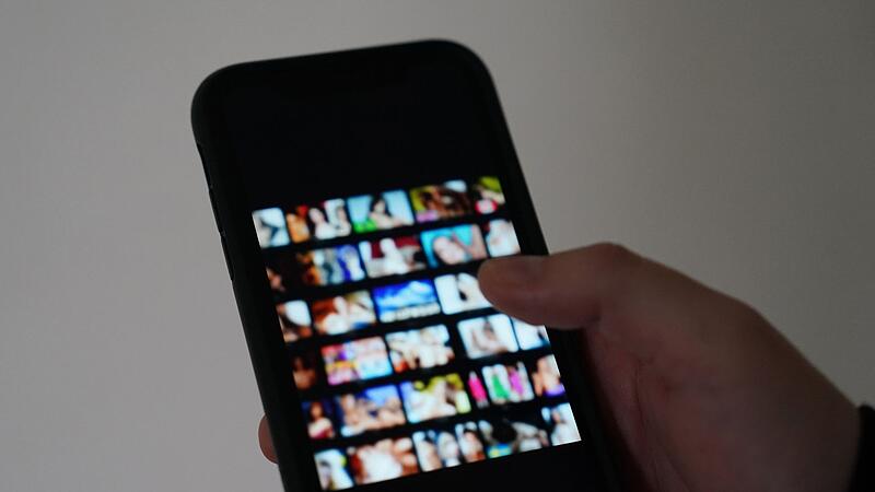 Wegen Fotos mit kinderpornografischem Inhalt stand ein Mann vor dem Amtsgericht Kulmbach.