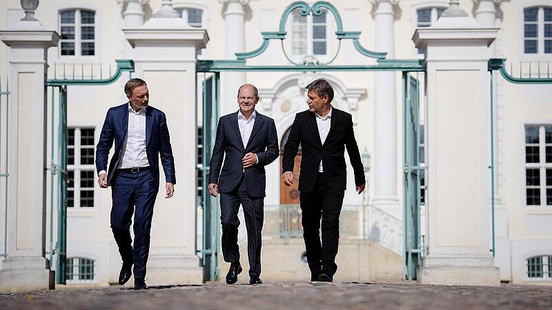 Die Ampel-Koalition im Stresstest: Christian Lindner, Olaf Scholz und Robert Habeck (von links) hatten zuletzt M&uuml;he, sich zusammenzuraufen.