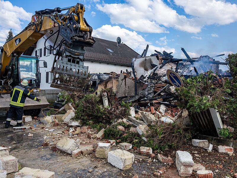 Mutma&szlig;liche Gasexplosion in Wohnhaus in Frontenhausen