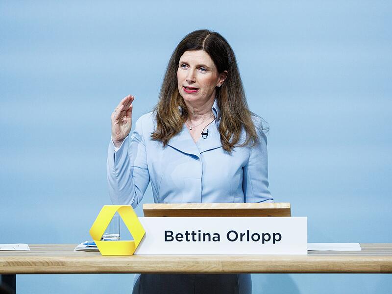 Commerzbank-Chef Bettina Orlopp