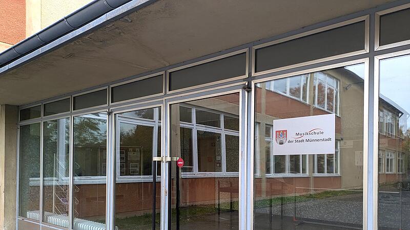 Die Musikschule M&uuml;nnerstadt ist in der ehemaligen Landwirtschaftsschule untergebracht.