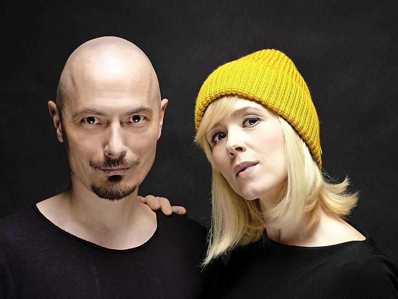 Carolin No alias Carolin und Andreas Obieglo treten in Erlangen auf.