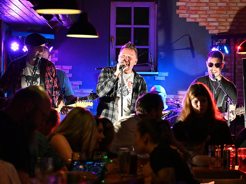 Lange haben sich die Forchheimer auf die Wiederbelebung des Kult-Events freuen müssen: Nun ist das Kneipenfetzt 2025 schon wieder Geschichte. Zeit für eine erste Bilanz - und einen Blick auf 2026.