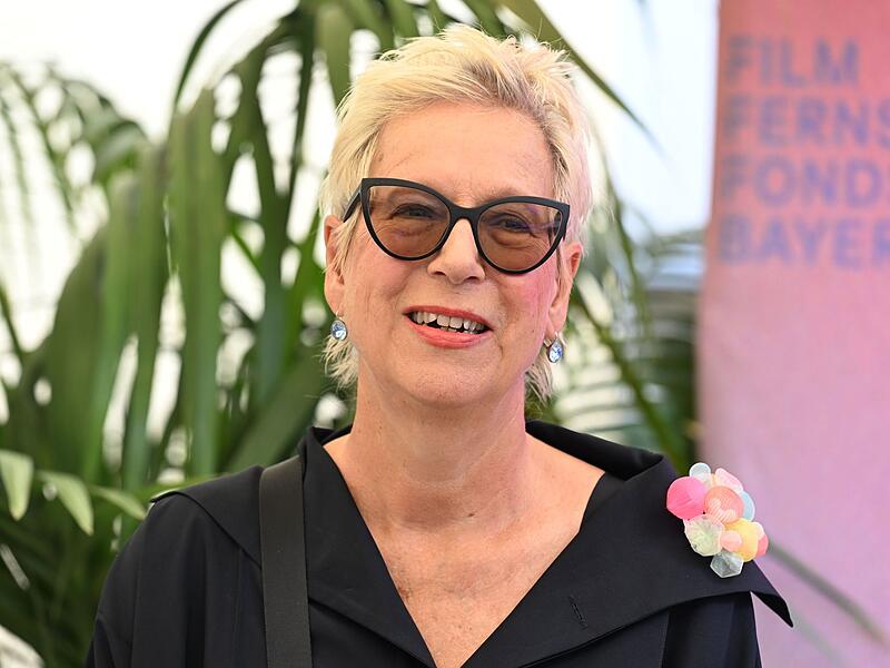 Leben mit Pflegeroboter – Doris Dörrie dreht wieder