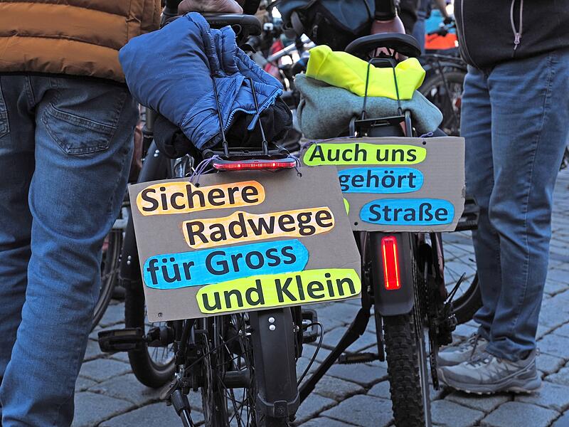Kinder-Fahrrad-Demo in Coburg Impressionen von Coburgs erster Kinder-Fahrrad-Demo