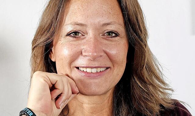 Claudia Doenitz tritt für die Freien Wähler in Großenseebach als Bürgermeisterkandidatin an. Claudia Doenitz tritt für die Freien Wähler in Großenseebach als Bürgermeisterkandidatin an.