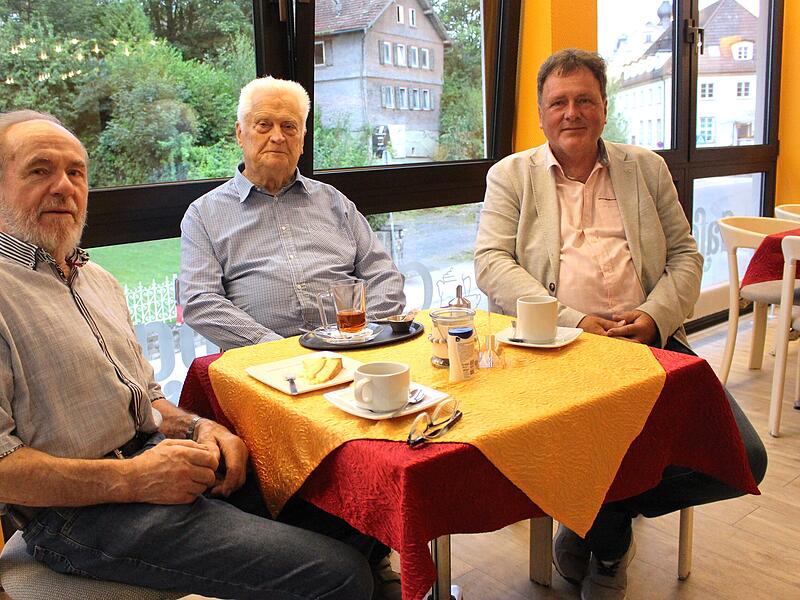 In der B&auml;ckerei Vogler in Schondra und Bad Br&uuml;ckenau gibt es ab sofort das original Br&ouml;ggen&auml;er Nassgelaibte nach L&ouml;hmers Rezept.