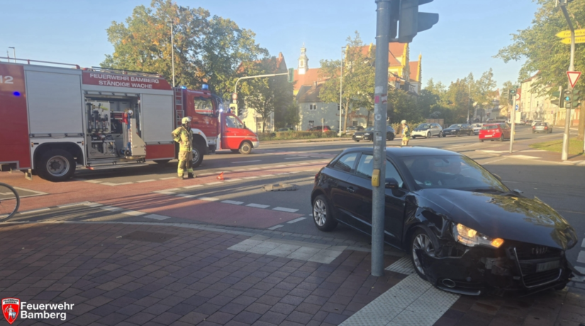Unfall an Bamberger Kreuzung wegen tief stehender Sonne – drei Verletzte Unfall an Bamberger Kreuzung wegen tief stehender Sonne – drei Verletzte