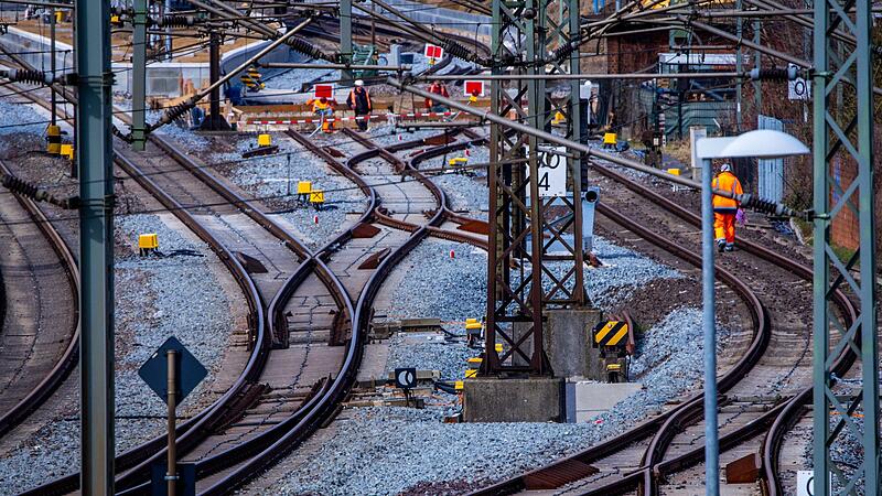Streckensanierung Berlin-Hamburg Streckensanierung Berlin-Hamburg