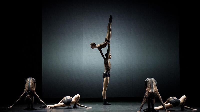 Vier Aspekte des zeitgenössischen Tanzens; Das NRW Juniorballett kommt mit seiner vierteiligen Produktion „Da Vinci Mode“ zum Kissinger Theaterring ins Kurtheater.