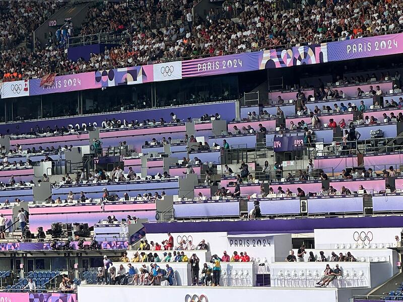 Blick auf die Pressetrib&uuml;ne im Stade de France.